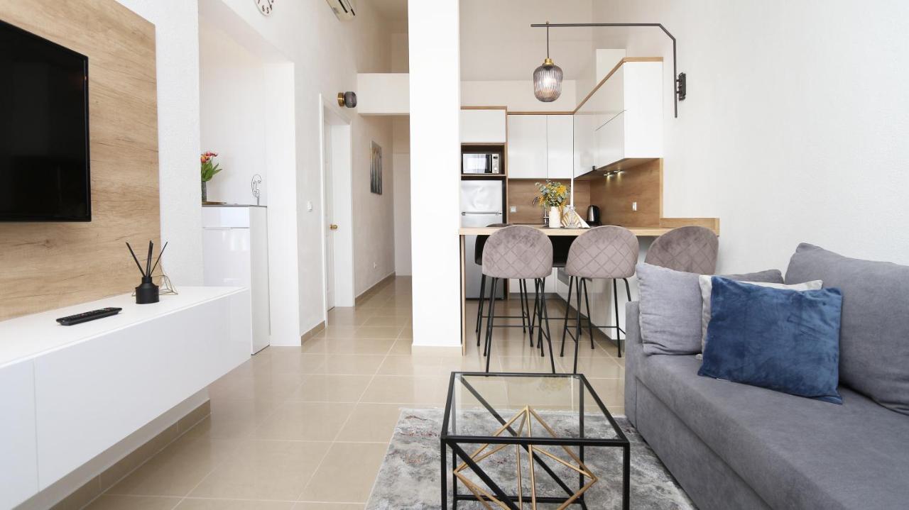 Apartments Emilija Makarska Eksteriør billede