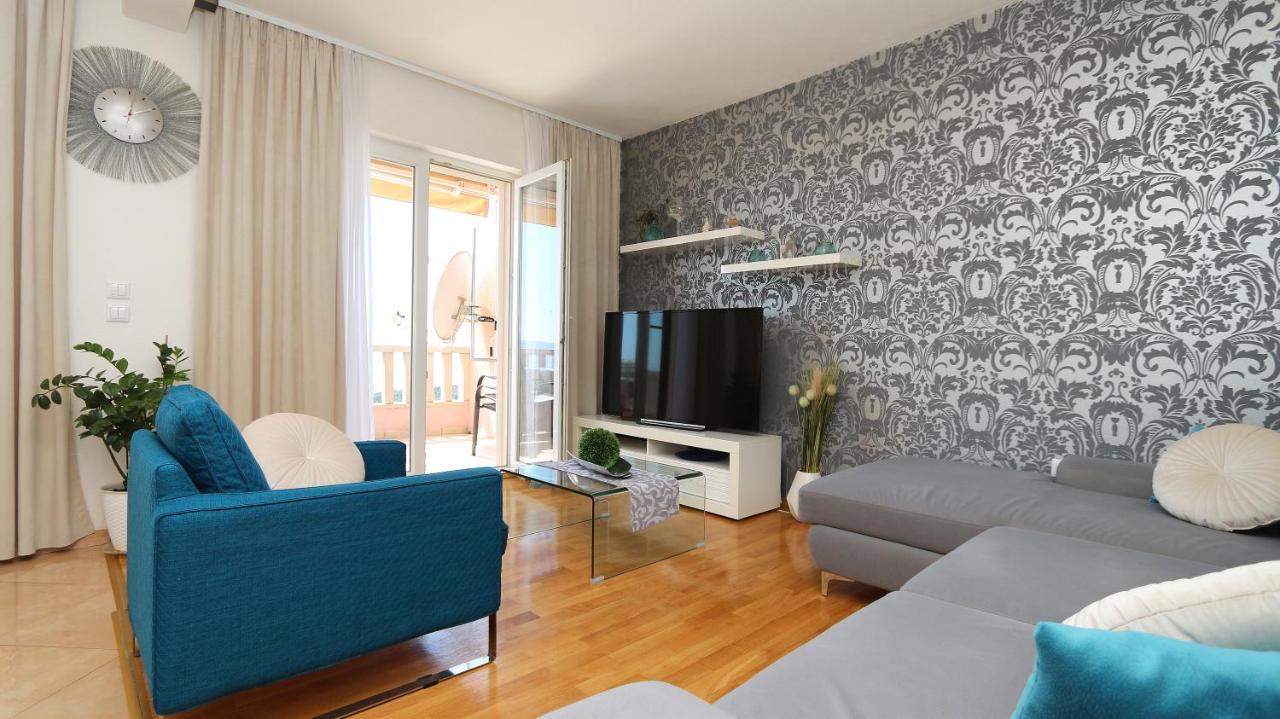Apartments Emilija Makarska Eksteriør billede
