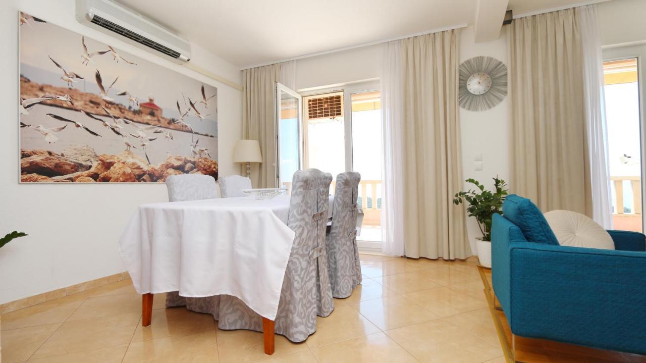 Apartments Emilija Makarska Eksteriør billede