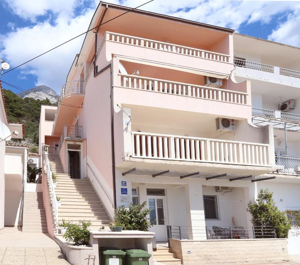 Apartments Emilija Makarska Eksteriør billede